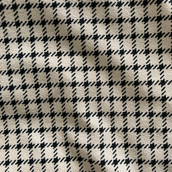 4/$25 Adrianna Papell Checkered Collared Blouse with Front Tie Women’s M - Picture 4 of 9